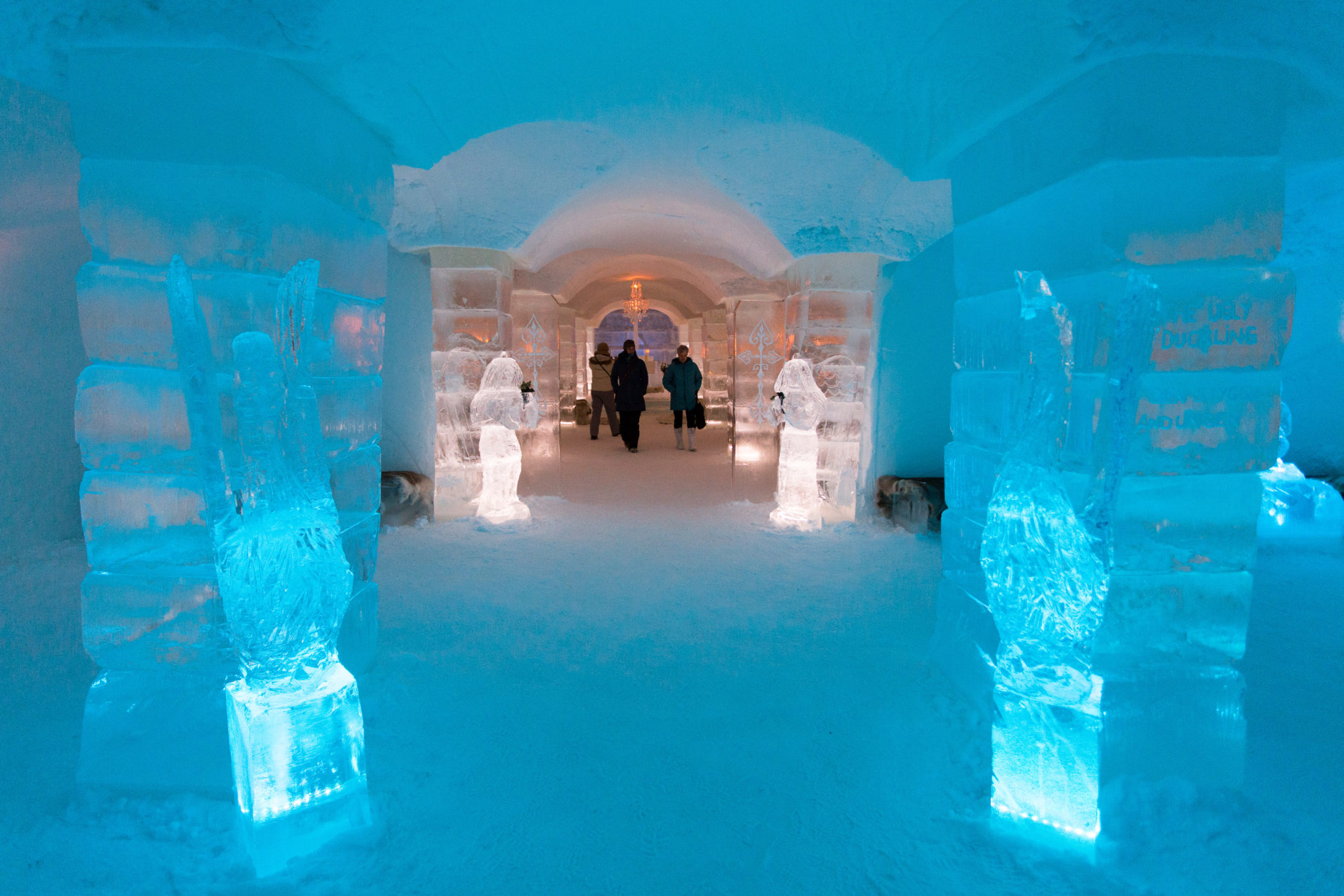 The hallway to your room! © Konrad Konieczny