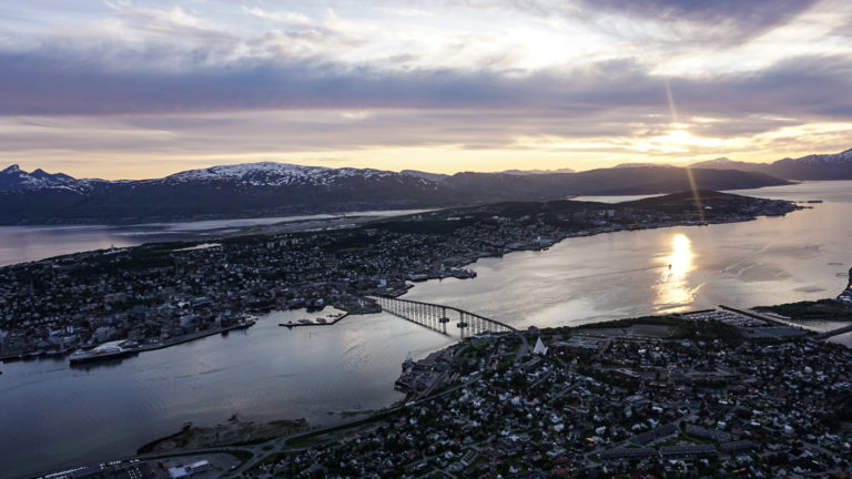 Midnight Sun from the Cable Car © Knut Hansvold