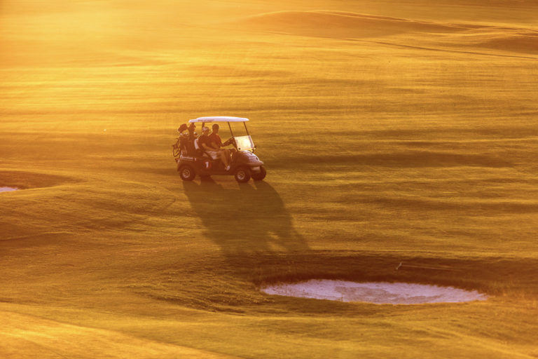 Going to hole three © Rune Nilsen