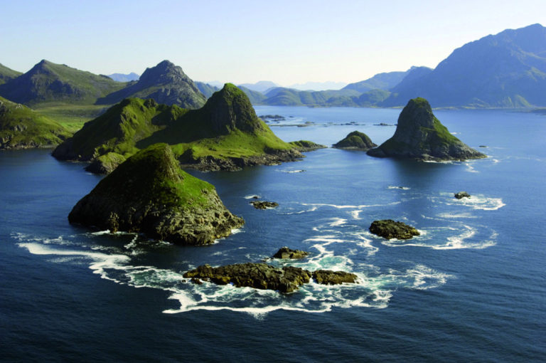 You can forget reality with scenery such as this © Visit Vesteralen