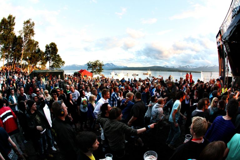 Festivalgoers ready © Jarl Stian Olsen