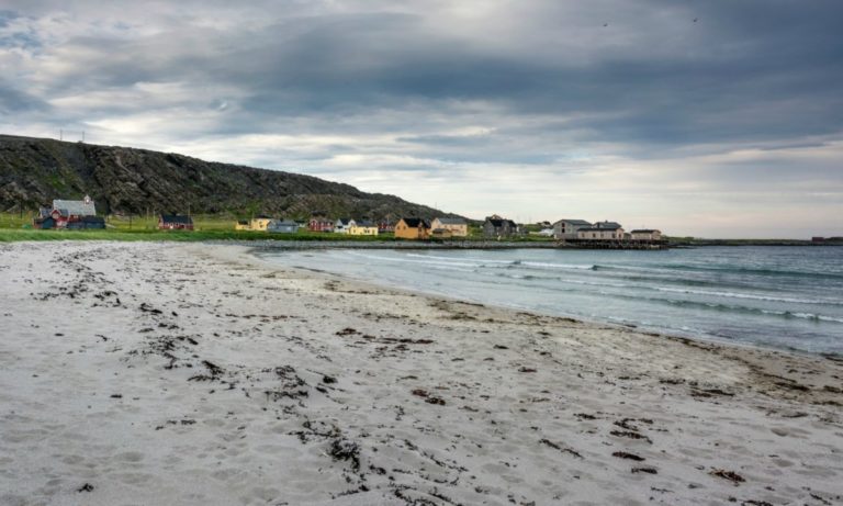 Hamningberg beach can be a great place for a picnic in the summer sun © Harald Bech-Hanssen