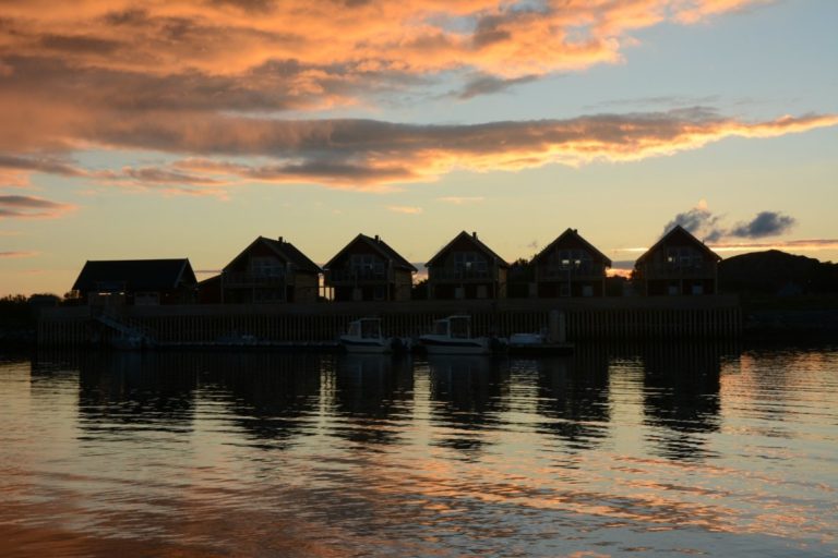 Bolga Brygge i skumringa © Knut Hansvold