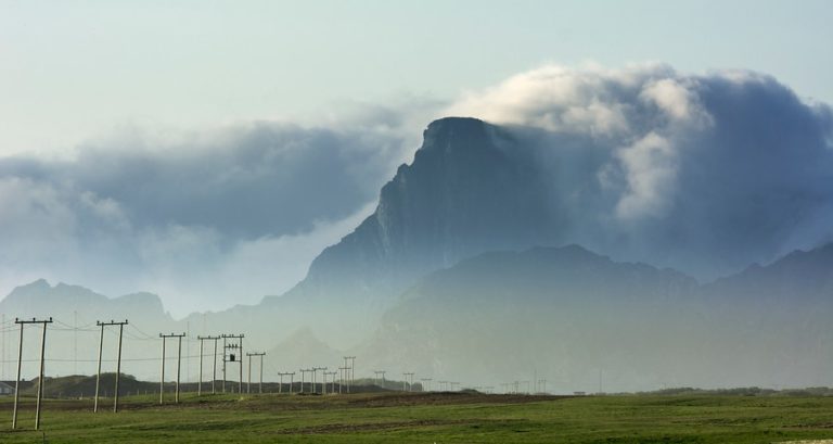 Vent allslags vær langs ruta © Jarle Waehler