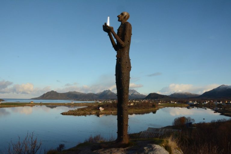 The Man from the Sea © Knut Hansvold