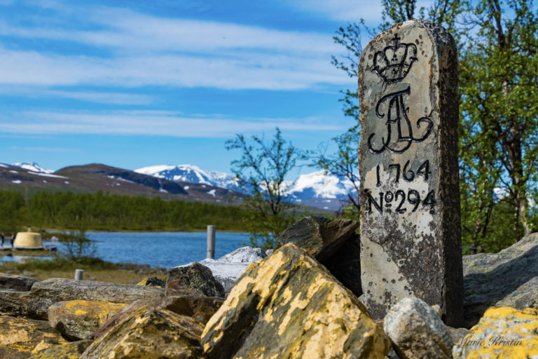 The northernmost point in sweden, the cairn in the background © Marie Angelsen