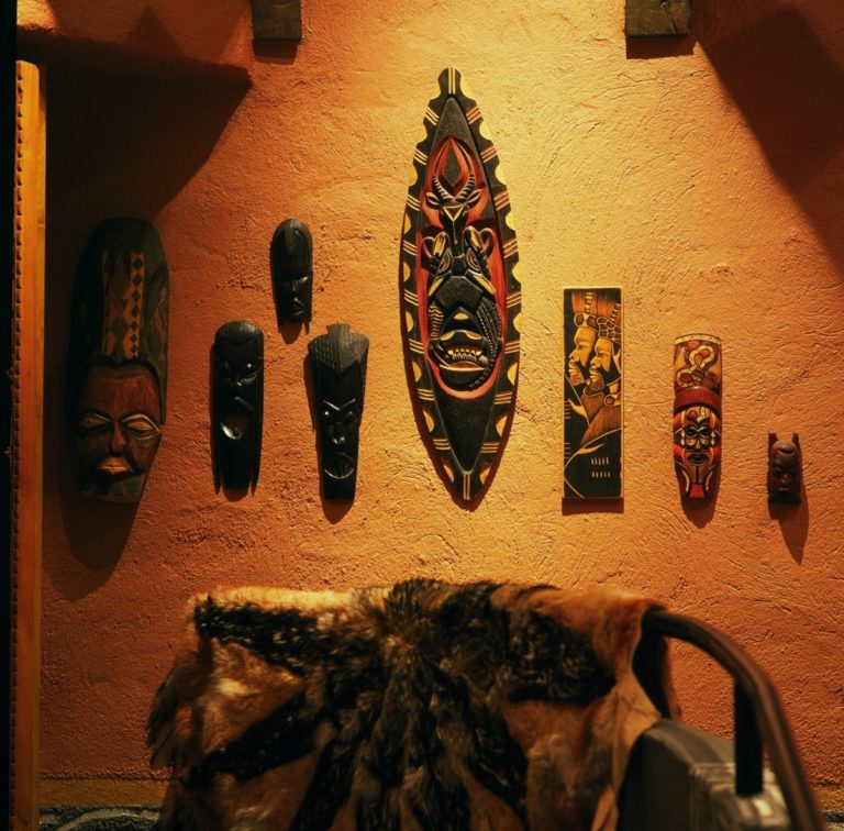 The Africa room, in memory of the Kulseng family's time in Botswana during the 1980s © Røkenes gård