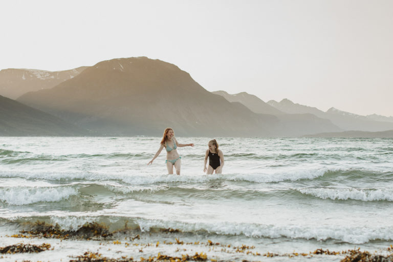 Ready for a swim after the hike? We can promise a refeshing experience © Frida Xiang