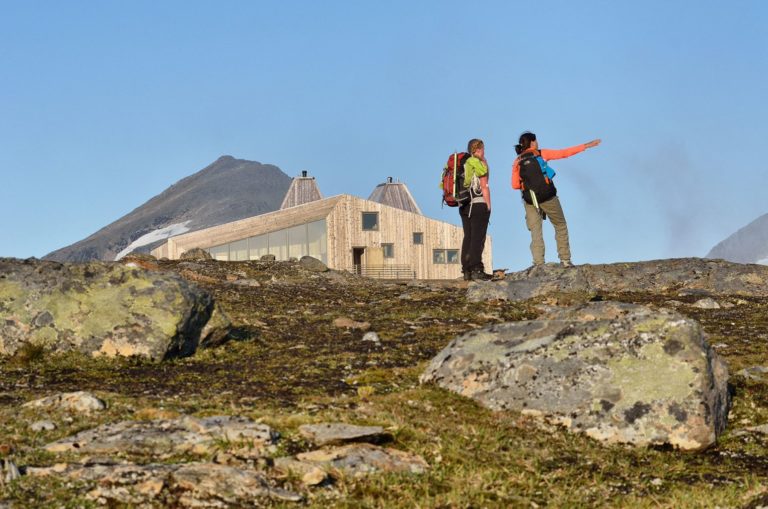 Form the cabin, you can hike around the local area as far as your legs can take you © Fabrice Milichau Helgeland Reiseliv AS