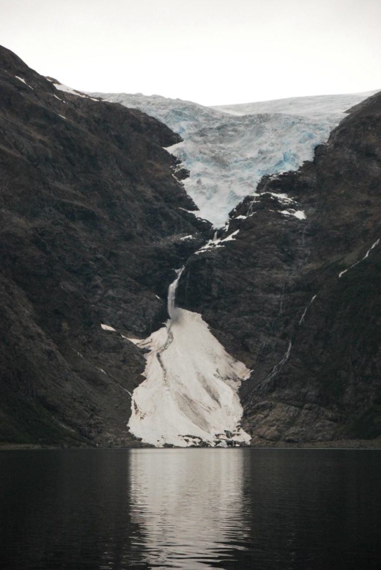 In the summer the ice can look dirty due to the huge amount of sediment released when melting © Knut Hansvold