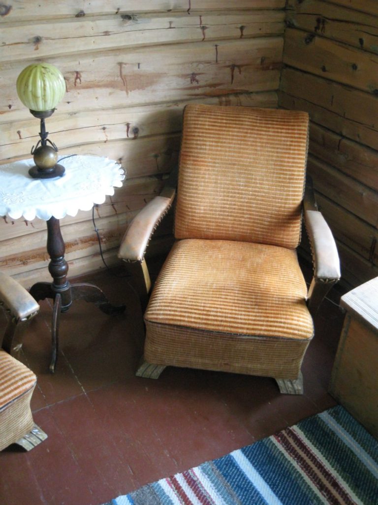 Rustic interior © Storjord Hotel