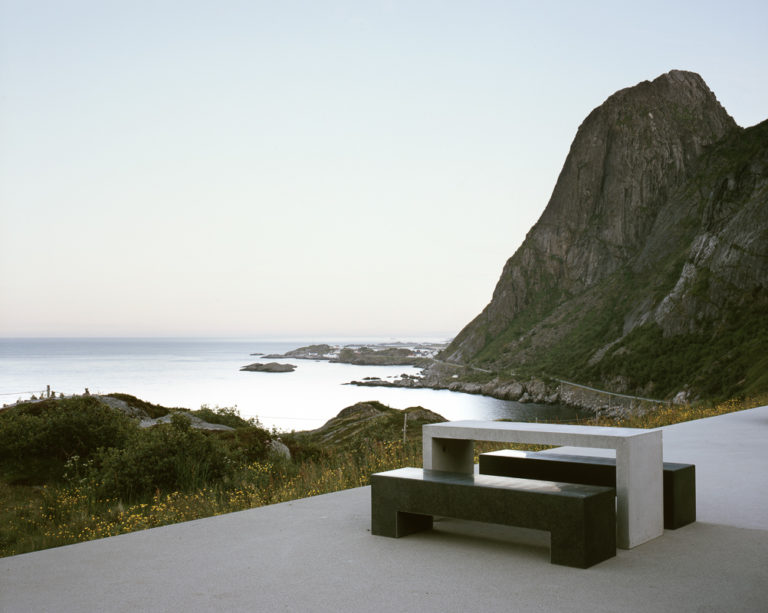 Akkarvikodden is at the outer end of the Lofoten chain @ Vegar Moen/Statens vegvesen