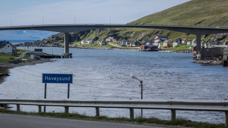 Heading to the end of the Norwegian scenic route to Havøysund on the world's northernmost bridge © Jarle Wæhler/Statens vegvesen