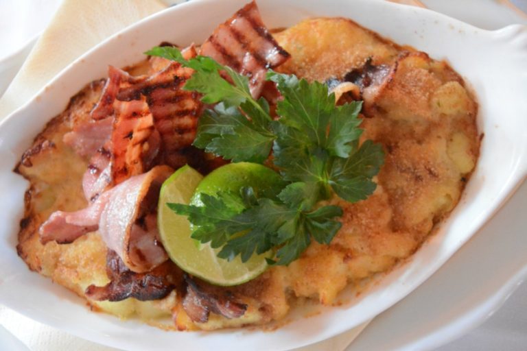 Fiskegrateng (Like a fish pie without the pastry) © Knut Hansvold