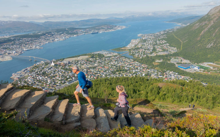 Just a few steps away from the top © Mats Hoel Johannessen