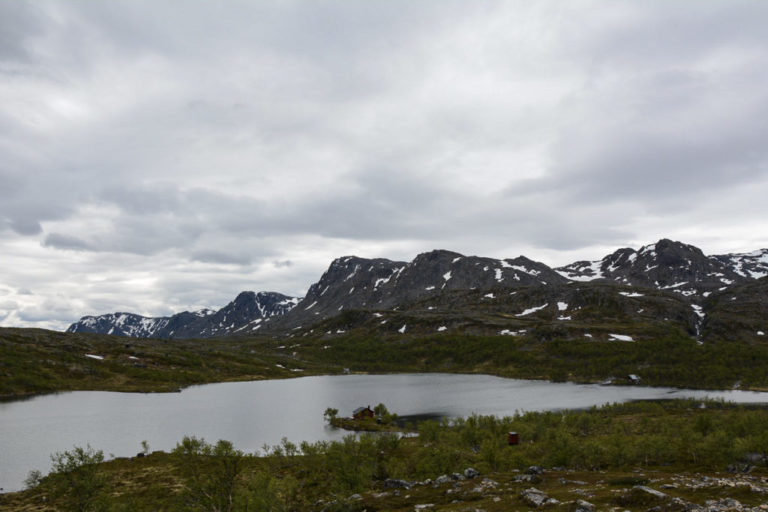 Hiking on Seiland © Knut Hansvold