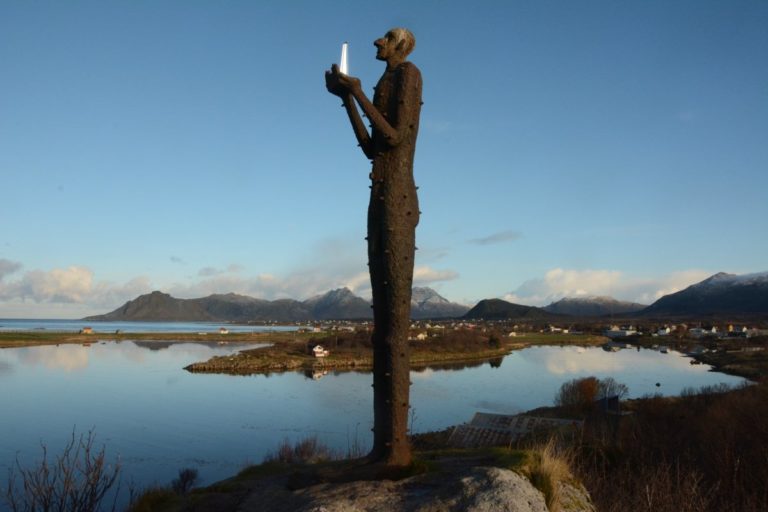 The man from the Sea in daylight © Knut Hansvold