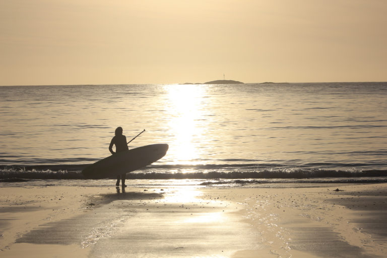Surfers welcome © Stave Camping