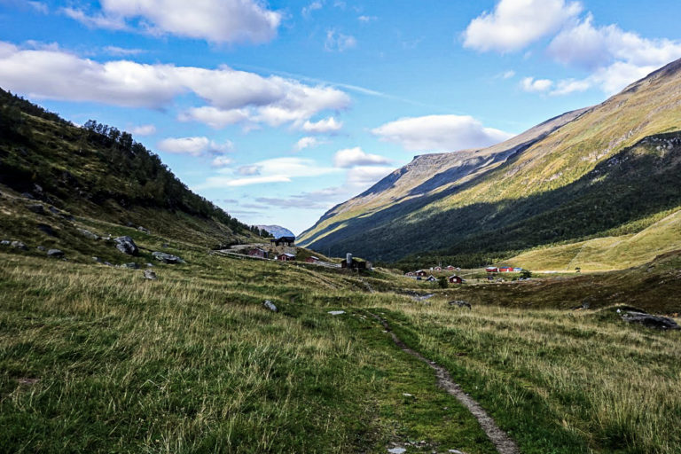 Setra i Manndalen er utgangspunktet for turen opp © Knut Hansvold