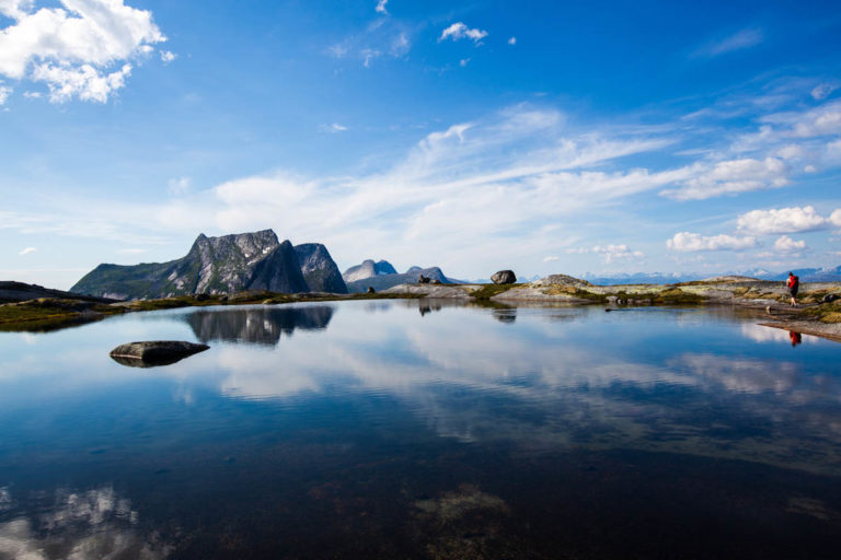 Fra platået på toppen av Verdenssvaet er utsikten rå © Mats Hoel Johannessen