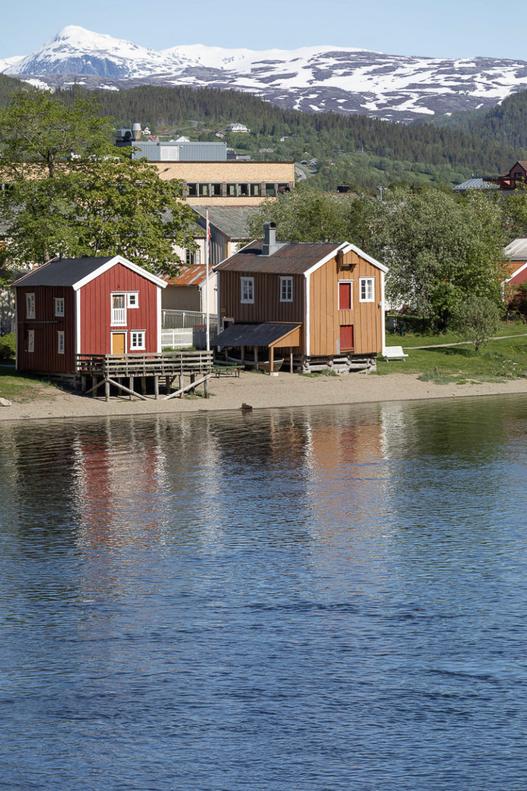 Fra Vefsna over Sjøgato til moderne Mosjøen til de store fjellene i innlandet © Kathrine Sørgård