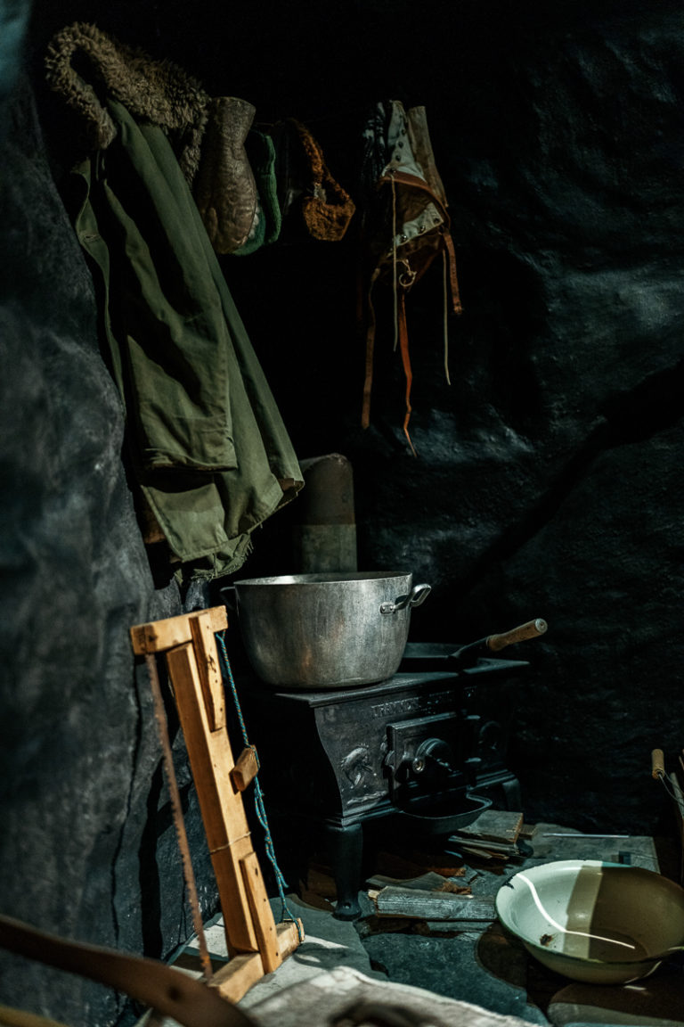 Inside the museum of reconstruction in Hammerfest; life as troglodytes in the winter of 1944-45 © Ziggi Wantuch