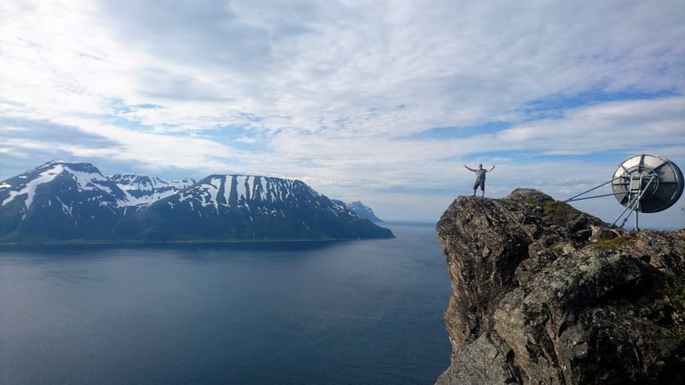 Vandring Skjervøy. Foto: Georg Sichelschmidt