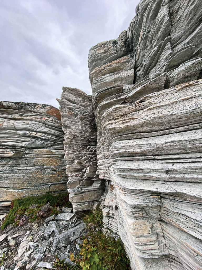 Nærbilde av geologien © Katelin Pell