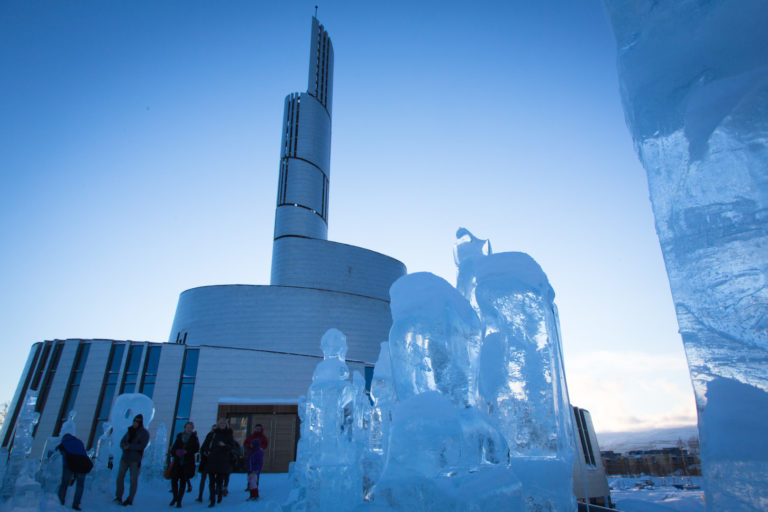 Snow sculptures and cathedral © Konrad Konieczny
