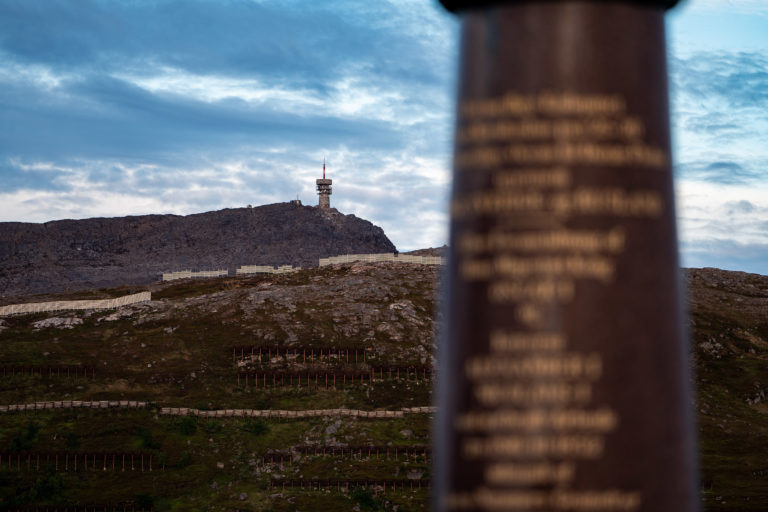 View from the Meridian column towards Mount Tyven, on the opposite end of Hammerfest © Marte Nyvoll