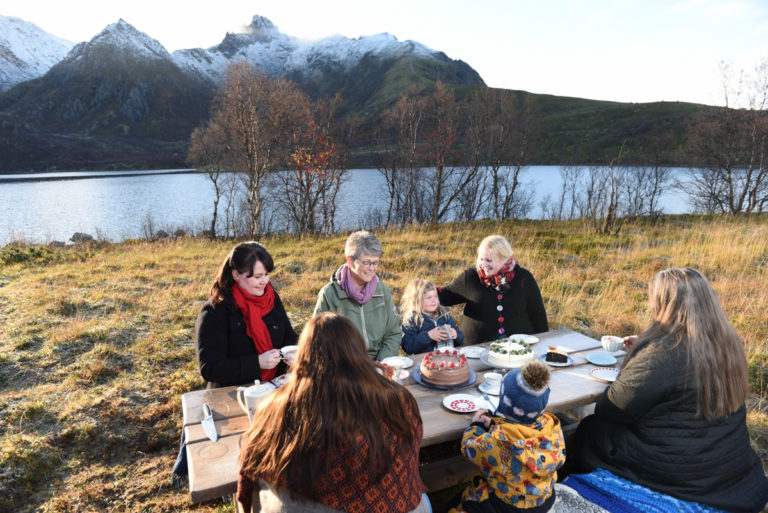 Delicious cakes, lovely people, spectacular scenery © Bjørn Eide