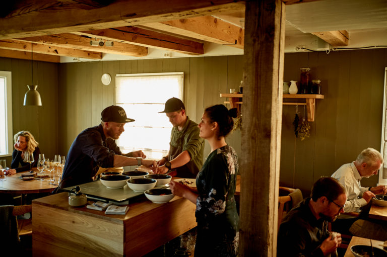 Kvitnes gård serves the next delicious bite. It takes more than four hours to taste every Vesterålen foodstuff © Einvid H. Natvig/INSTITUTE
