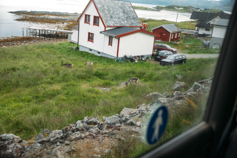 Hvem bor her? I Finnmark er menneskene er små og naturen enorm © Sunniva Tønsberg Gaski/Finnmark fylkeskommune