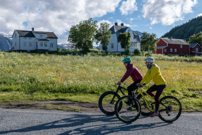 Grønt og frodig, med mange historiske severdigheter © Dag Roland 