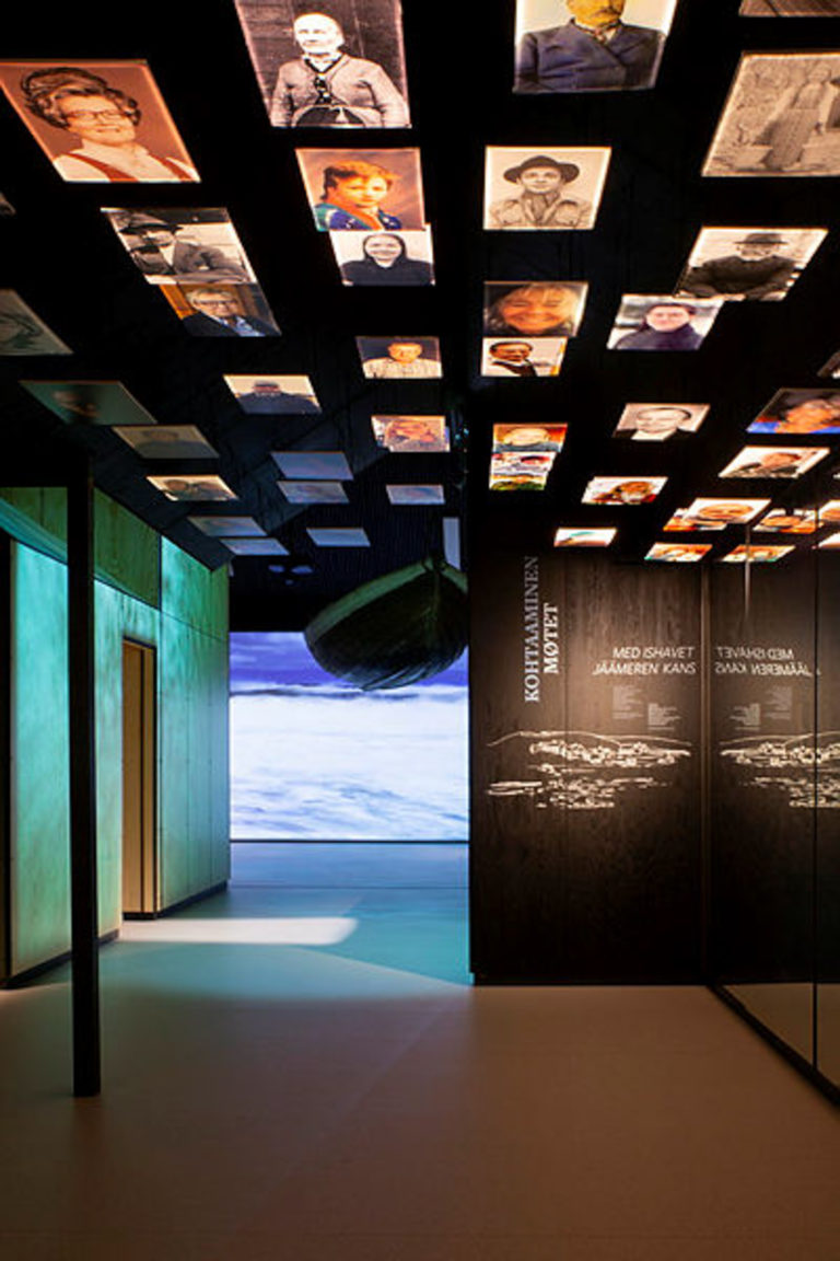 60 faces meet us at the entrance to the exhibit © Vadsø museum - Ruija kvenmuseum
