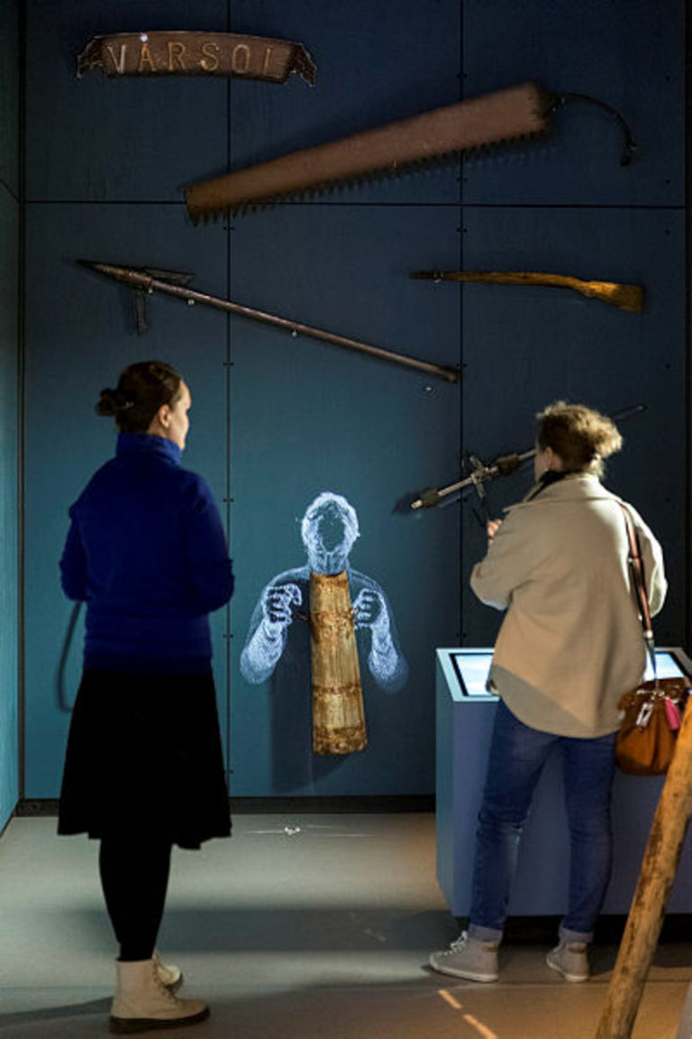 Equipment for fishing and hunting at sea © Vadsø museum - Ruija kvenmuseum