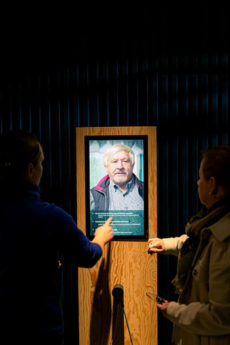 Push the button and listen to the Kven people © Vadsø museum - Ruija kvenmuseum