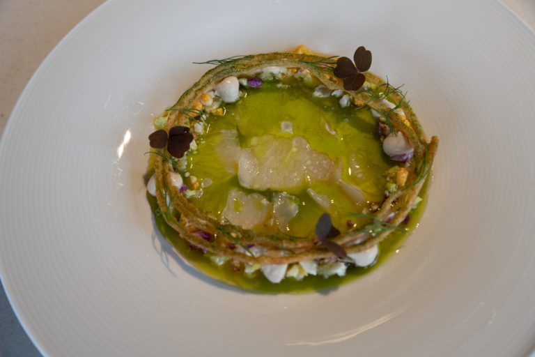 Lett og elegant munnfull med egne urter © Lars Åke Andersen