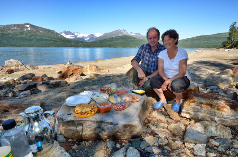 The hosts at Stekvasselv can take you on a hike © Fabrice Milochau