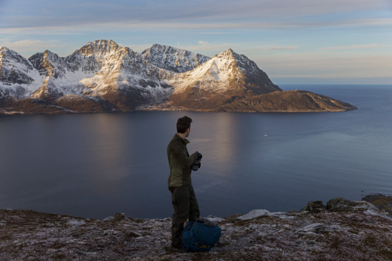 View towards November peaks with a sugar coating © Magnus Askeland