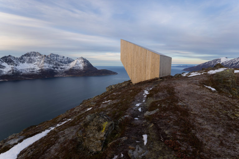 Towards the north, an inlet of the Atlantic, the Lopphavet, is found. The peaks on the opposite side, surrounding the Øksfjord glacier, are dubbed the "Finnmark Alps" © Magnus Askeland