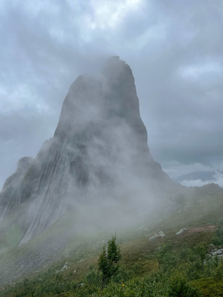 Mount Segla at the end of summer © Visit Senja Region