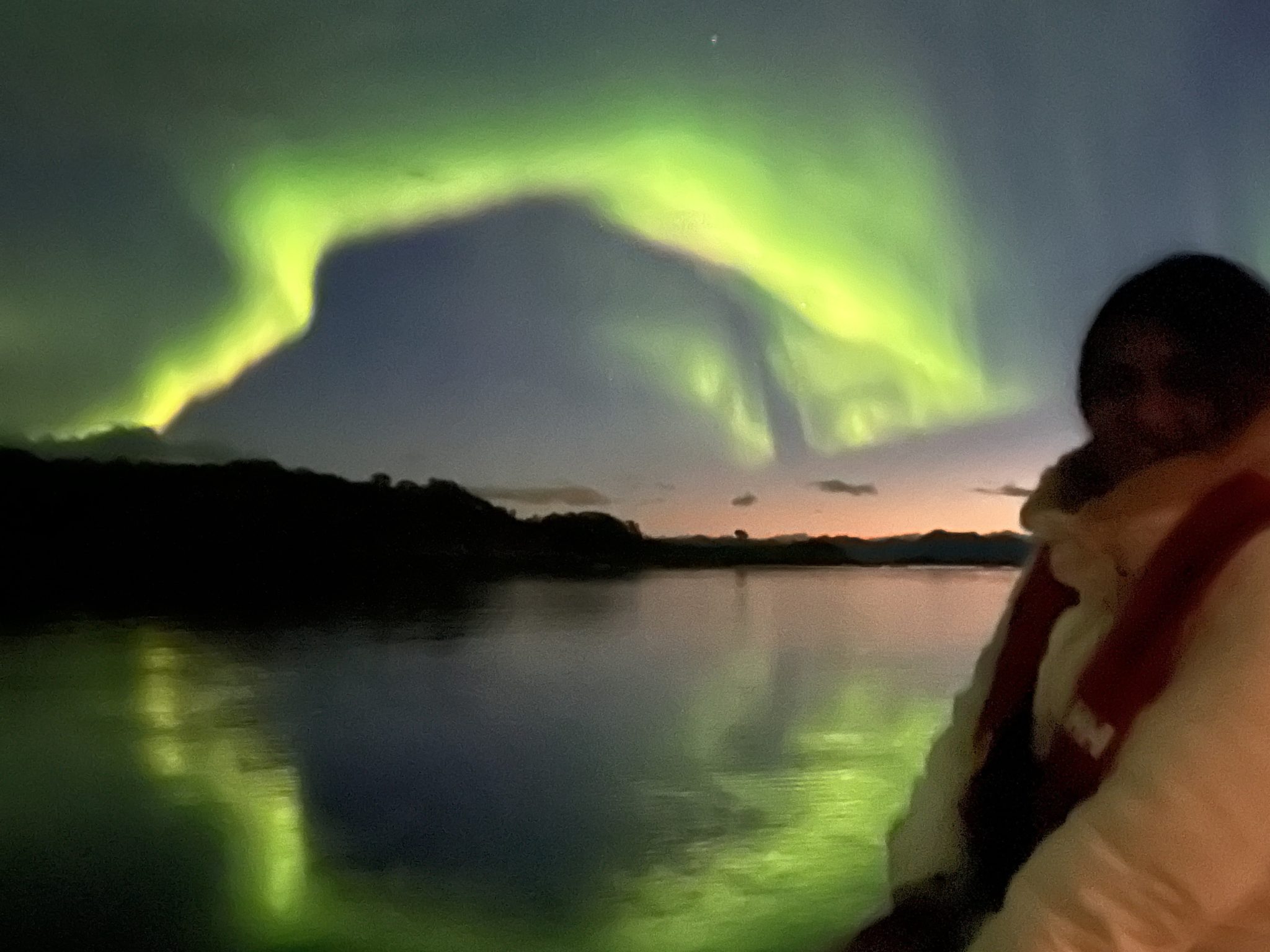 The Northern Lights twisting and turning © Emmet Sparling / Seil Bifrost