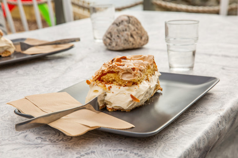 You certainly have to taste the Kvæfjord cake when in Kvæfjord © Refsnes Matglede
