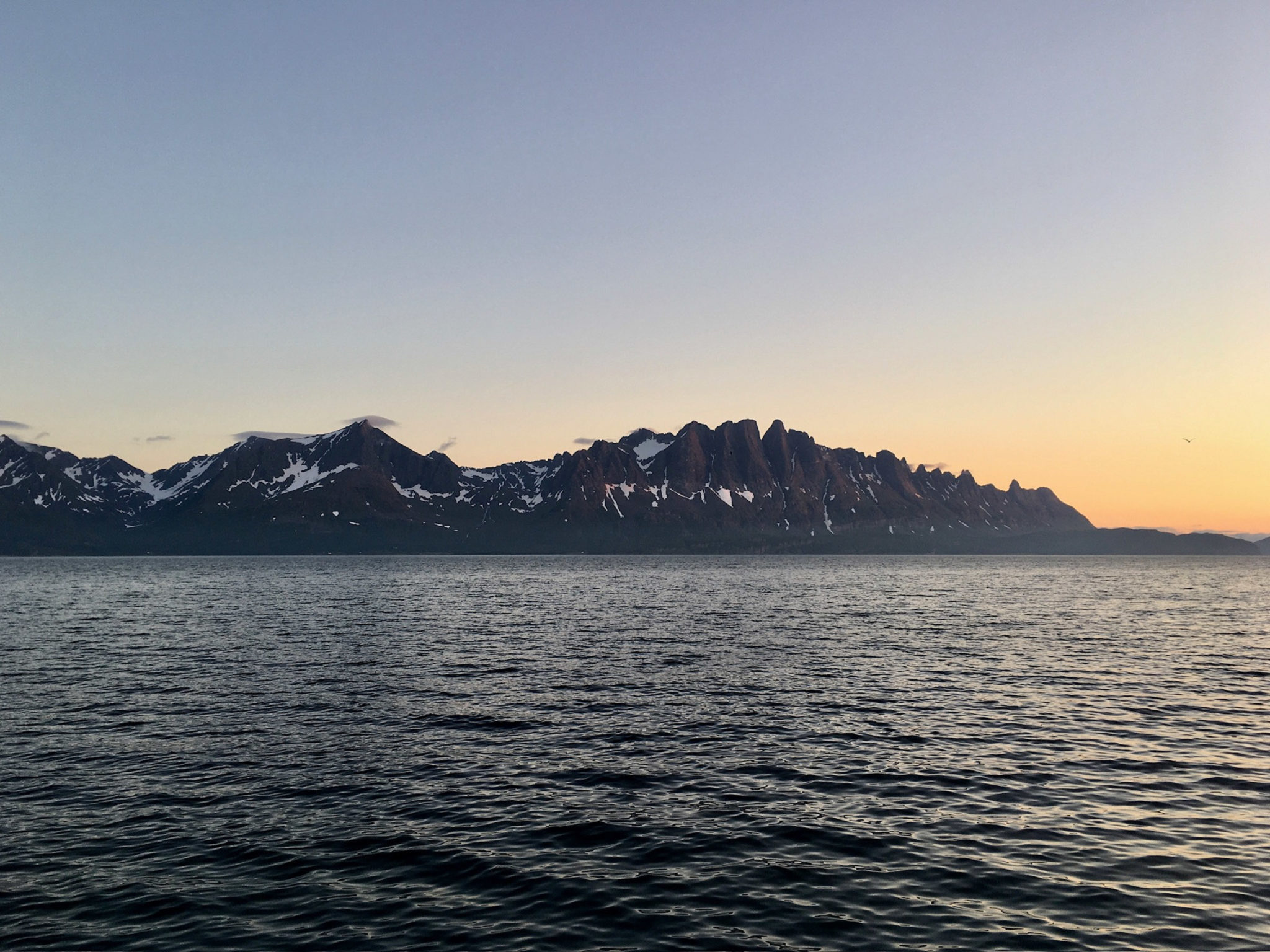 The majestic Kvænangstindan, the "Dragon's Back" - range in evening light © Explore 70 Degrees