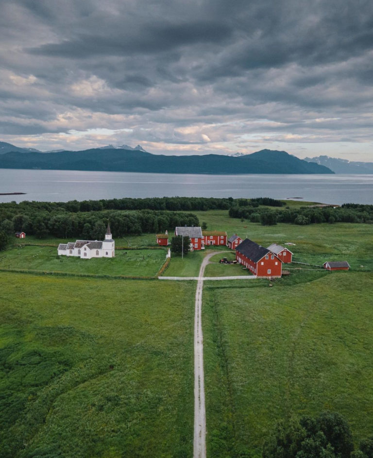 Aerial photo of Tranøy vicarage © Thomas Rasmussen